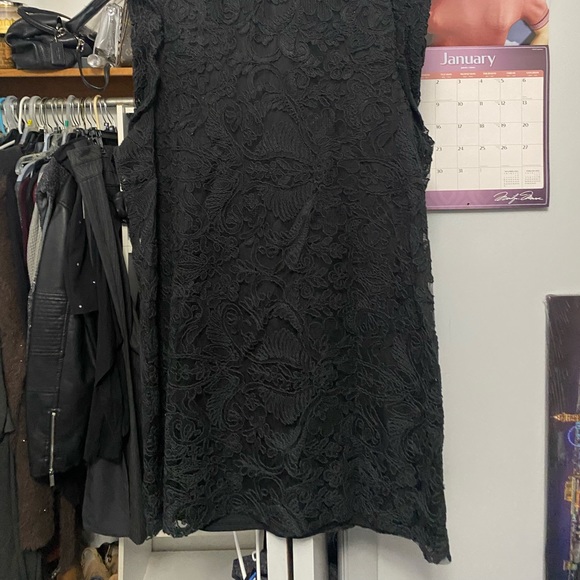 Dress - Picture 2 of 5